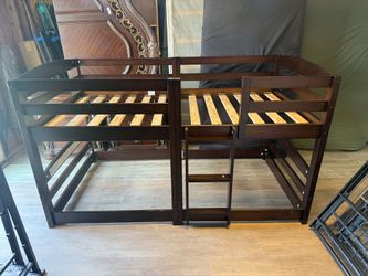 Twin Loft Bed with Ladder – Solid Wood