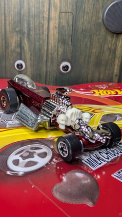 Hot Wheels Rigor Motor burgundy. Made in Malyasia