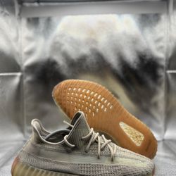 Adidas Yeezy 350 v2 citrin non reflective