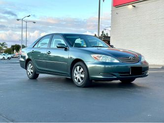 2004 Toyota Camry