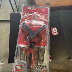 BESSEY 2 in. Capacity 90-Degree Angle Clamp with 1-1/8 in. Throat Depth