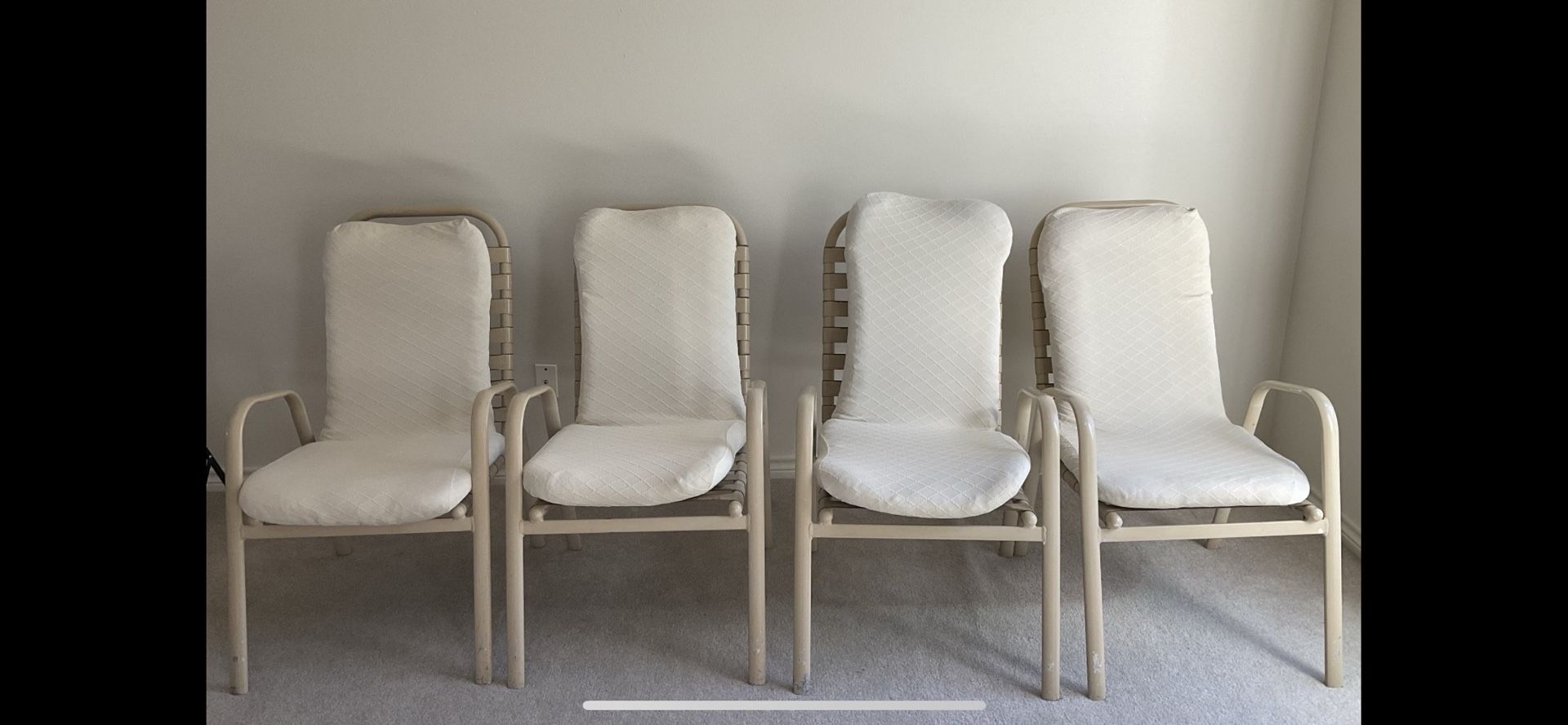 Set Of 4 Patio Chairs With Covered Cushions
