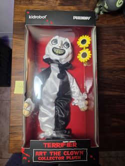 Kidrobot Phunny Terrifier 2 Art the Clown Plush collector doll Rare NIB