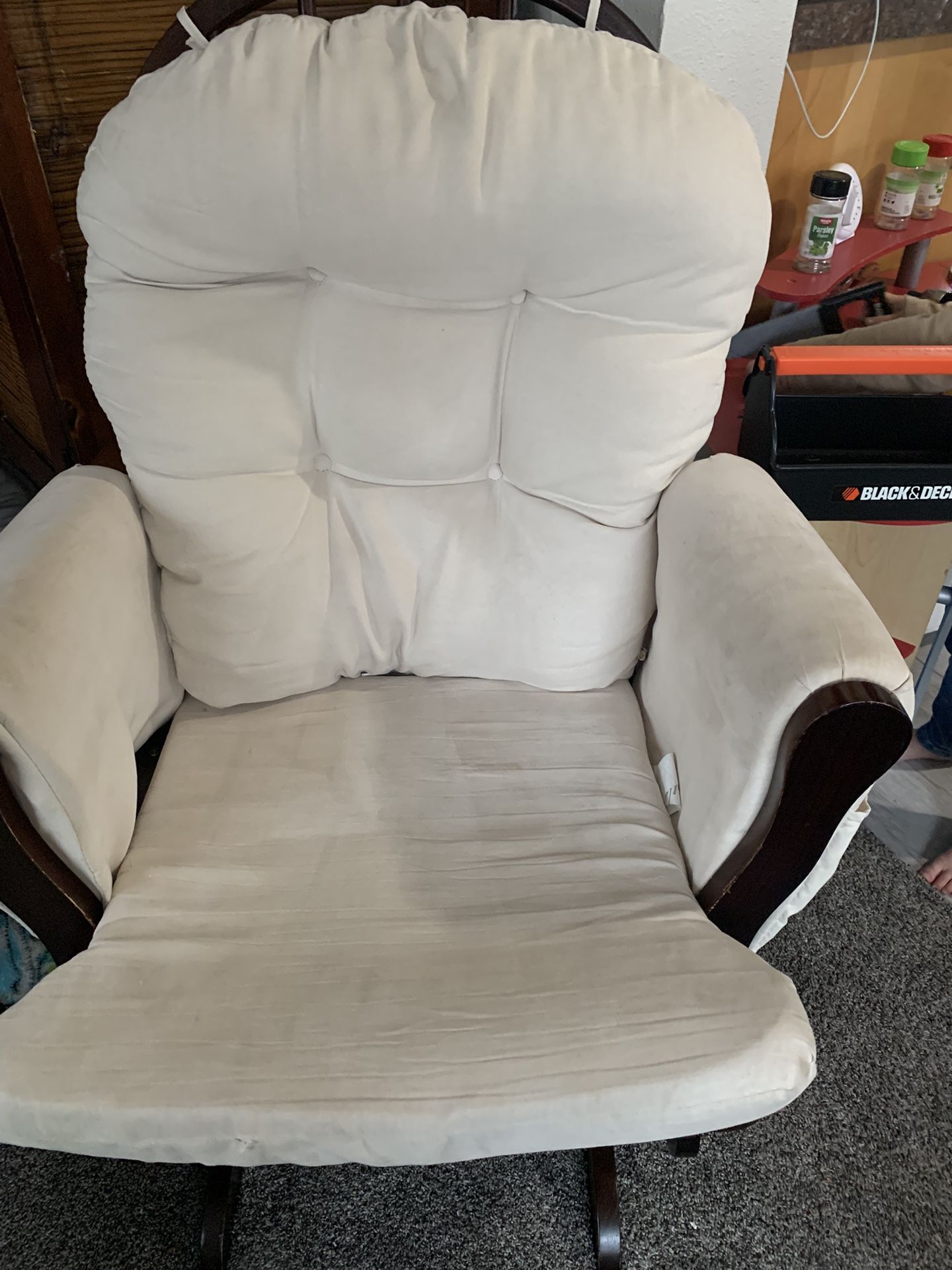 Glider rocking chair