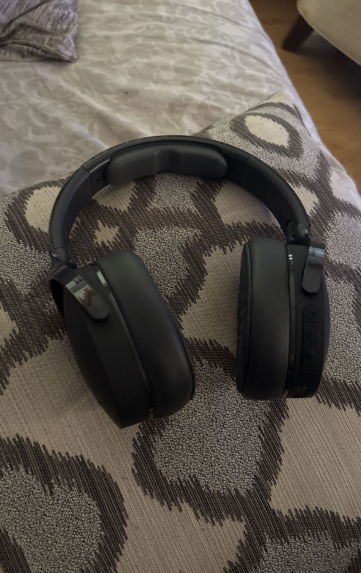 Noise Cancelling Skullcandy Headphones With Charger