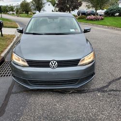 Volkswagen Mk6 Jetta Headlights 