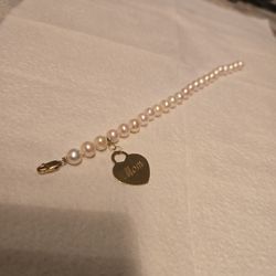 GOLD 10K BRACELET WITH PEARLS
