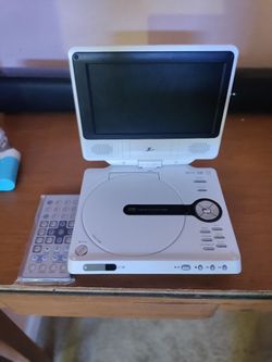 Zenith portable dvd