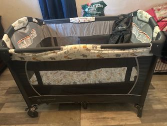 Baby Play Pen