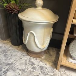 Vintage italian ceramic lidded canister jar pot