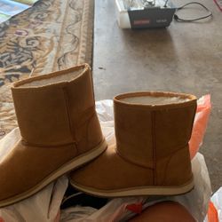 Girls Boots
