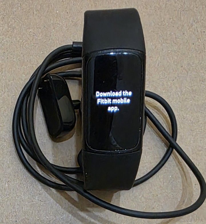 Fitbit Charge 6 Fitness & Health Tracker In Box With Extra Bands & Charger