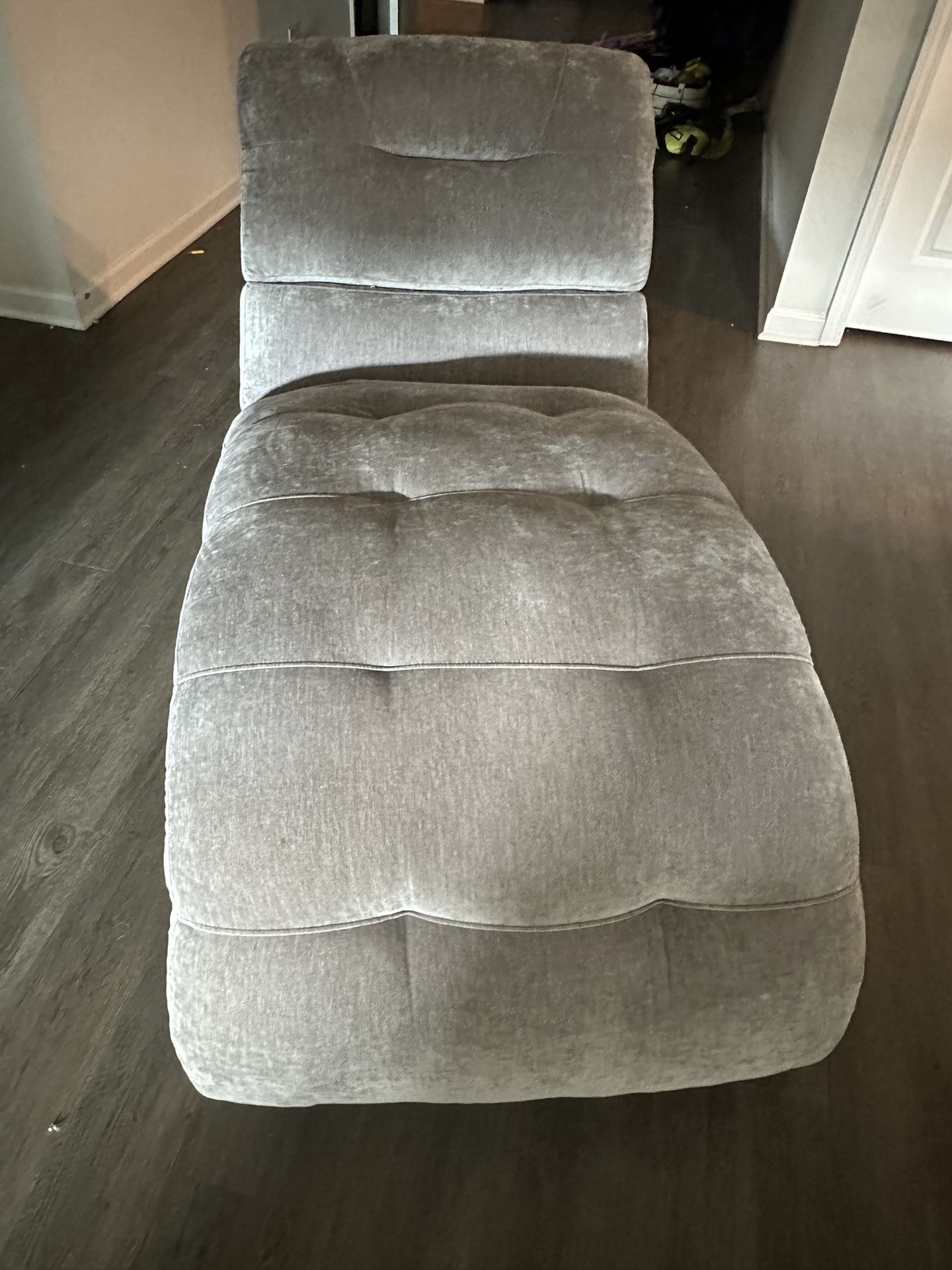 Grey Chaise Lounge