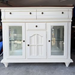 Beautiful Cream Display Cabinet / Sideboard 52”W 20”D 44”H