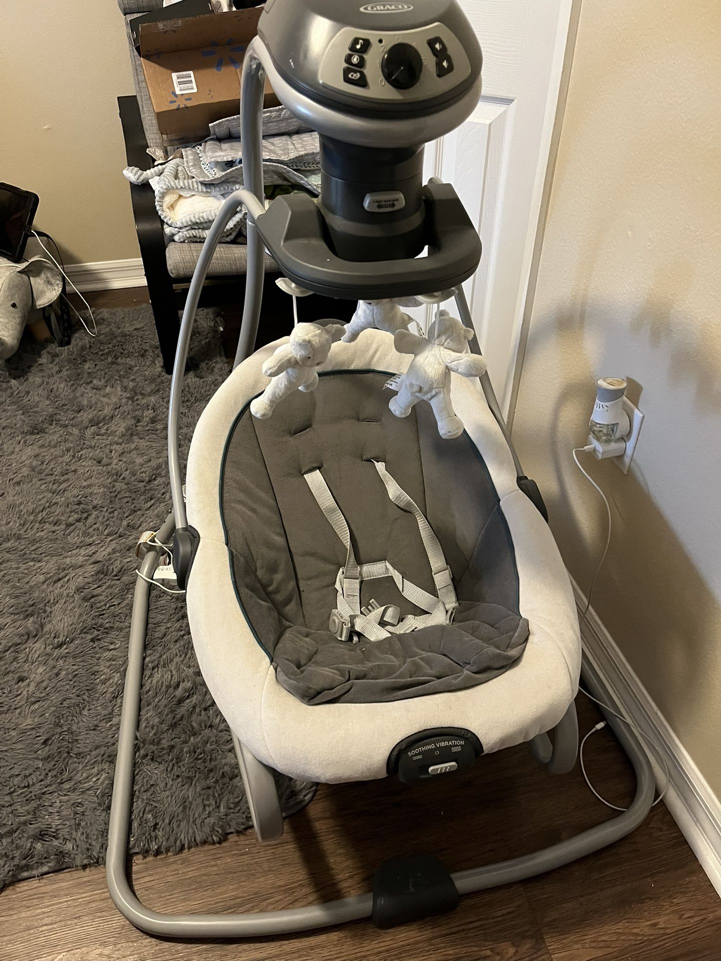 Graco Baby Swing