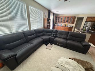 Free sectional