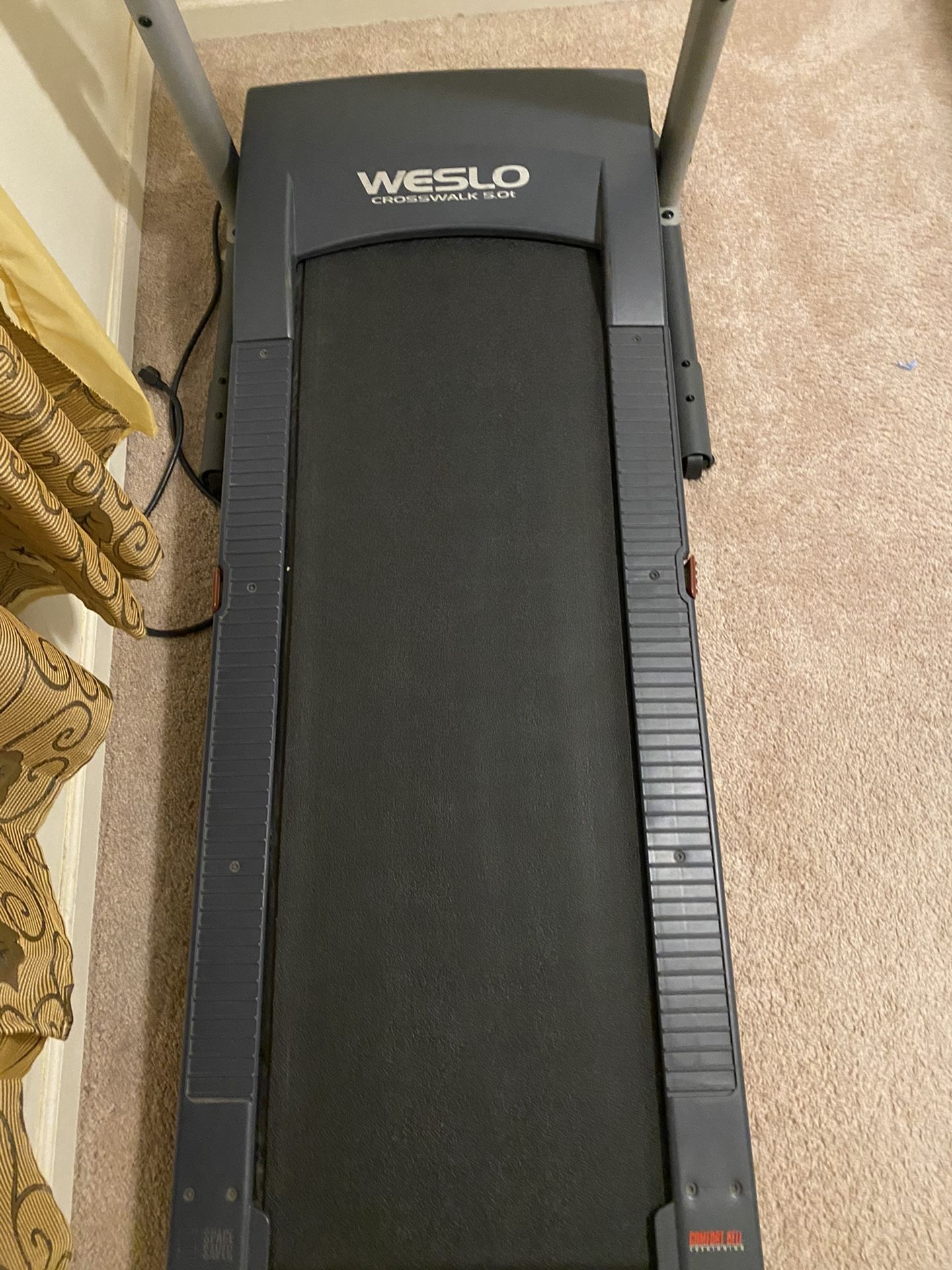WESLO CROSSWALK 5.OT TREADMILLS for Sale in NASHVILLE, TN OfferUp
