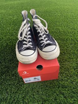 Converse black