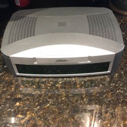 Bose AV3-2-1 Media Center No Cords Or Speakers 