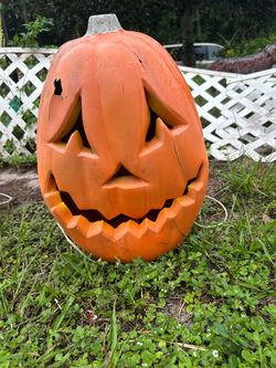 Medium size Halloween pumpkin