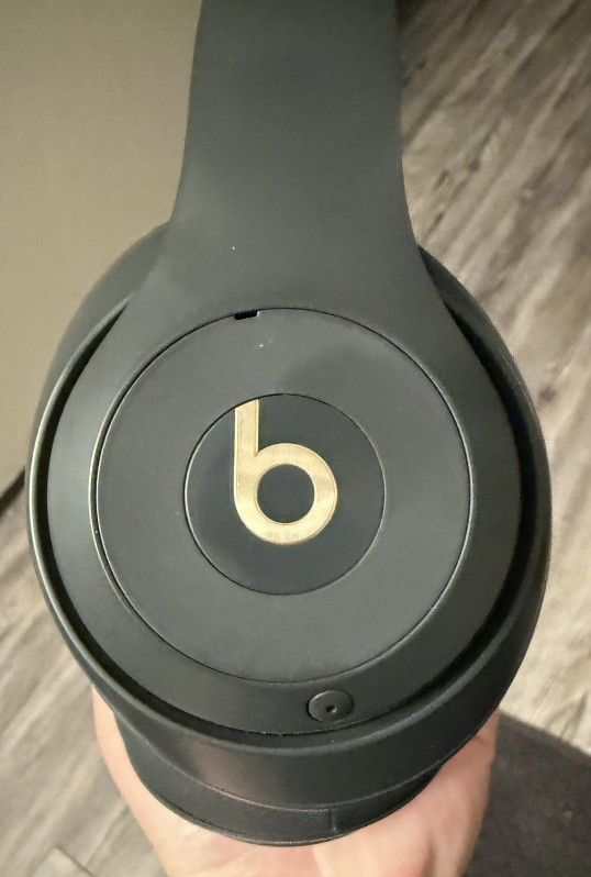 Beats By Dr Dre Studio 3 Headphones