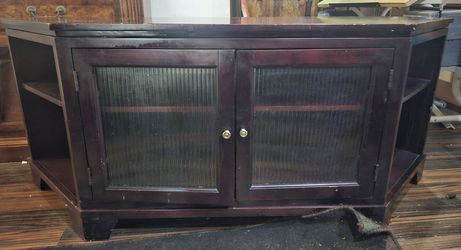 TV/ ENTERTAINMENT UNIT