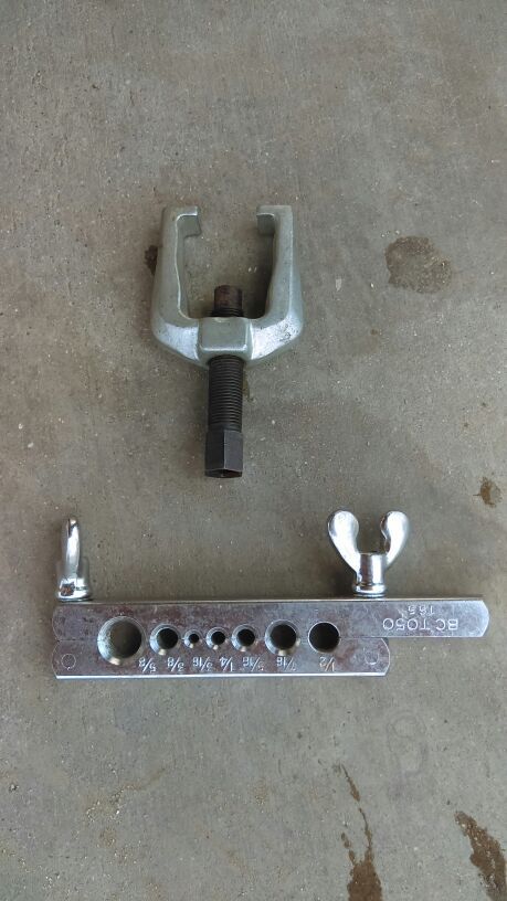 Flaring tool