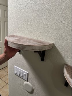 Wall shelves