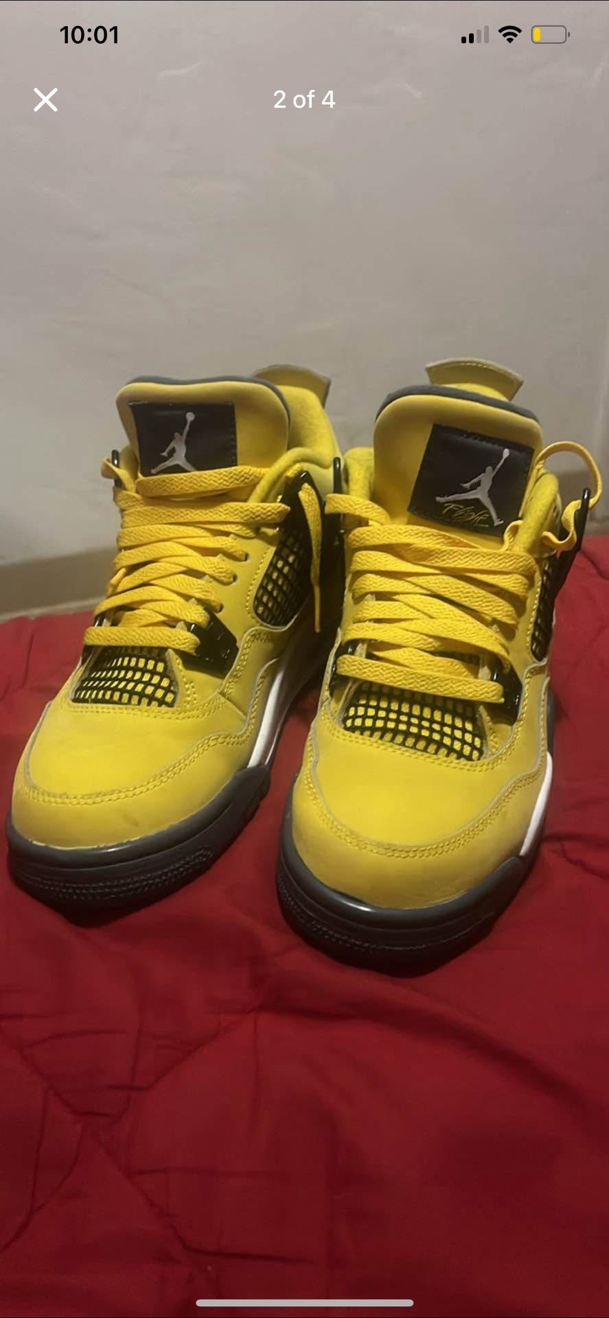 Retro 4s (Lightning) Sz/5.5y