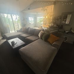 Large U Shaped Sectional Couch