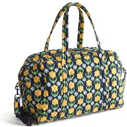 Brand	Vera Bradley UPC	72737 Manufacturer	Vera Bradley Customer Reviews	5.0 out of 5 stars 1Review ASIN	B0F1C8QVN3 Item Type Name	Travel Bag It
