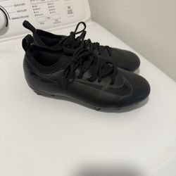 Boys Soccer Cleats Nike 