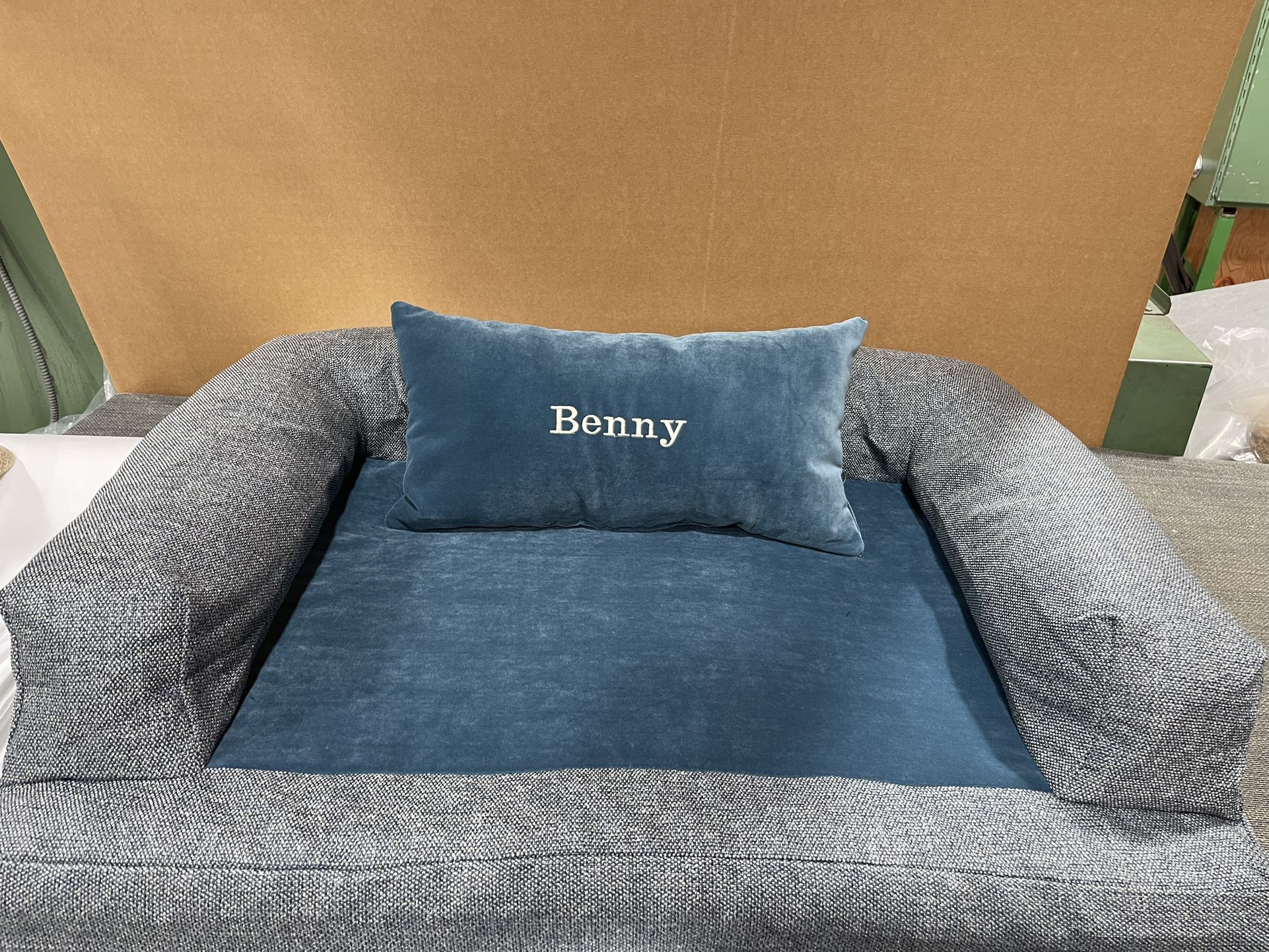Large Good Cuality Dog Beds