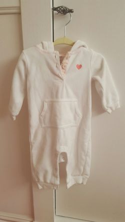 Baby girls carter's warm jumper size 6m