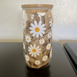 Daisy Glass Can