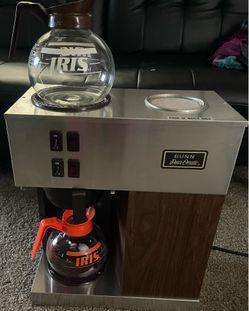 BUNN VPR Commercial Coffee Brewer – Excellent Condition    Cafetera Comercial BUNN VPR – Excelente Estado