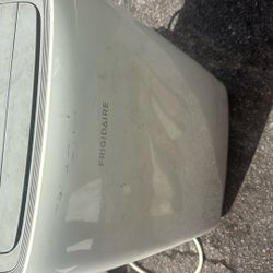 FFPA0822T1 Frigidaire 8,000 BTU Portable Room Air Conditioner