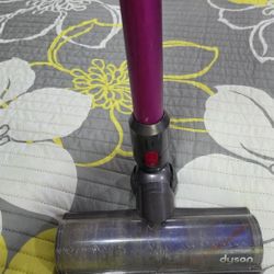 Dyson V7 Cordless Vacuum