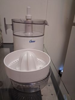 Oster Electric juicer