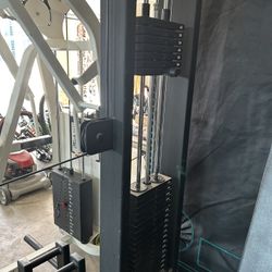 Converging Chest Press Machine – Up to 250 lb, Great Home Gym Pie