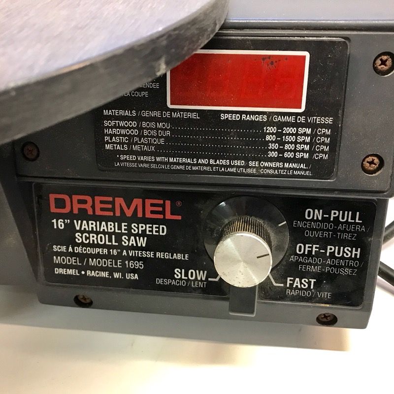 Dremel 16 variable speed scroll saw 1695 for Sale in Daly City