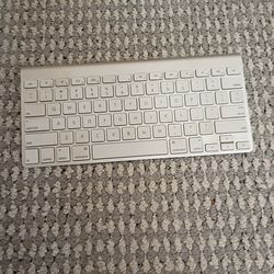Apple wireless keyboard a1314