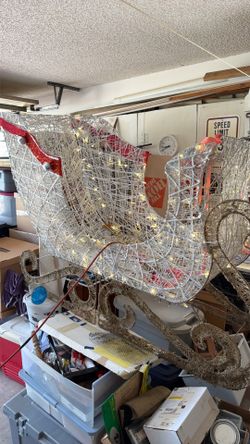 Santa sleigh