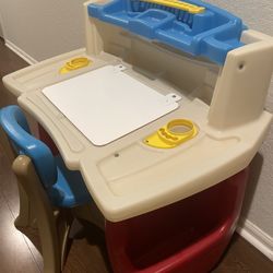 Step 2 Children’s Desk
