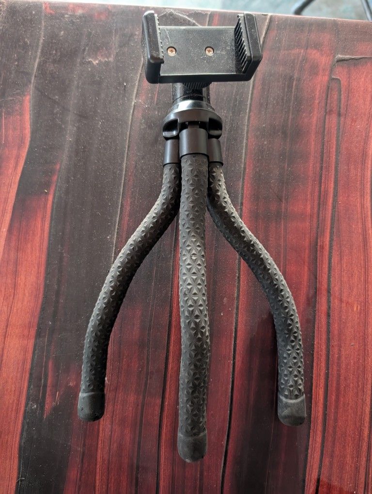 True Pod For Phone Or Camera