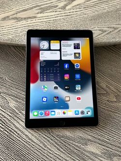 Apple iPad Air 2- A1567-64GB- Unlocked. $50