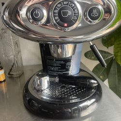Illy Espresso Machine 