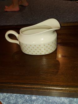 Gravy Boat CharltonHall