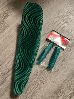 Green lowrider banana seat & grips