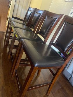 Table chairs